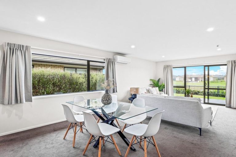 Photo of property in 18 Wallingford Crescent, Rolleston, 7615