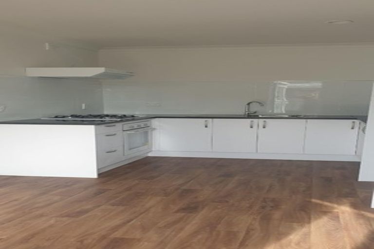 Photo of property in 8 Hill Road, Papatoetoe, Auckland, 2025