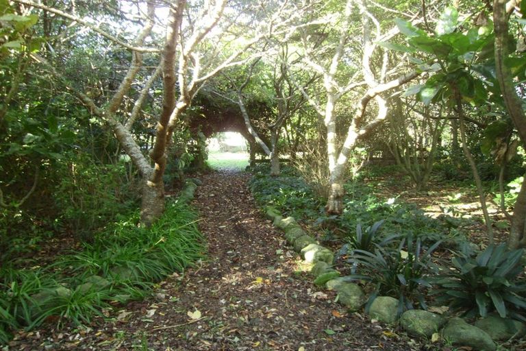 Photo of property in 267 Hautere Cross Road, Hautere, Otaki, 5582