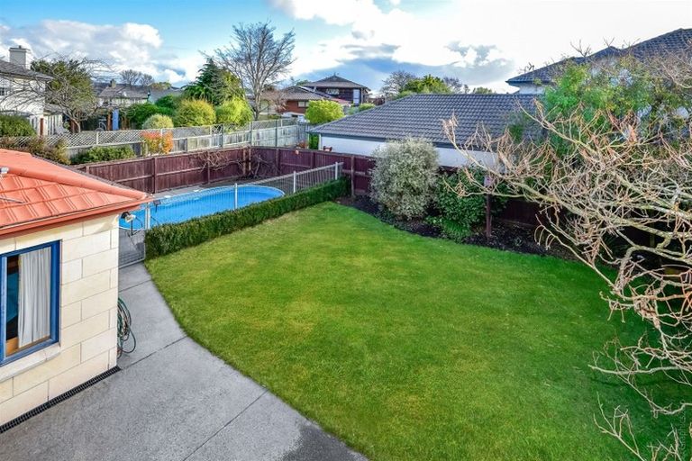 Photo of property in 7 Fairway Drive, Shirley, Christchurch, 8061