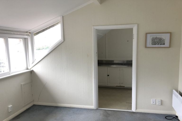 Photo of property in 31 Arlington Street, Mount Cook, Wellington, 6011