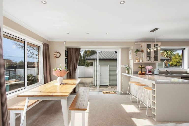 Photo of property in 45 Harris Crescent, Papanui, Christchurch, 8053