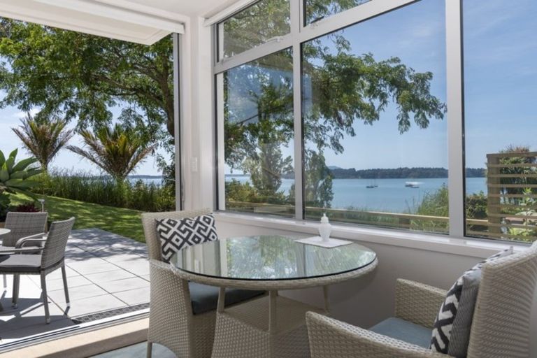 Photo of property in 5 Tinopai Drive, Omokoroa, 3114