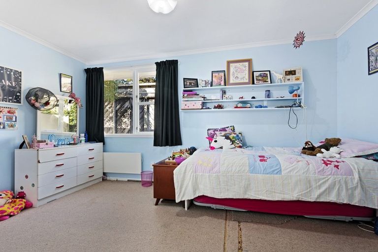 Photo of property in 485a Stokes Valley Road, Stokes Valley, Lower Hutt, 5019