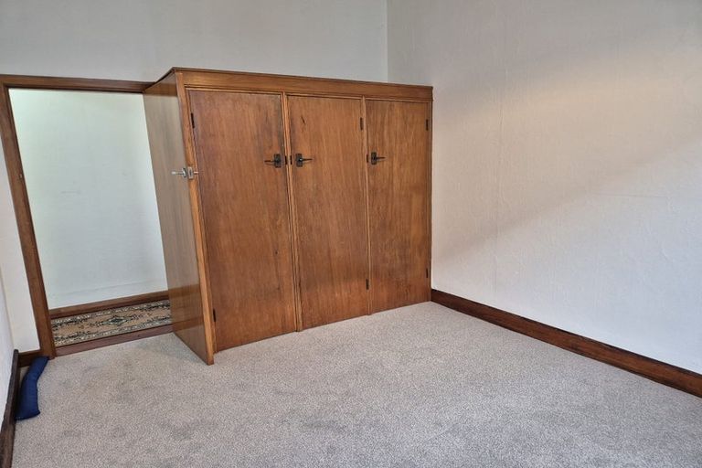 Photo of property in 7 Herald Terrace, Berhampore, Wellington, 6023