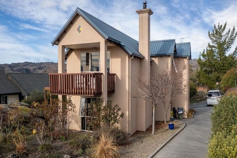 Photo of property in 37 Kamaka Crescent, Bridge Hill, Alexandra, 9320