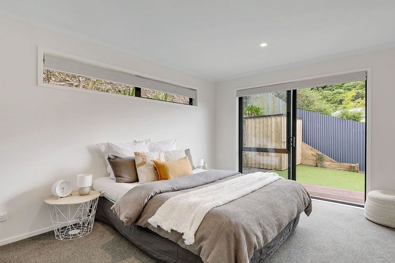 Photo of property in 104 Rangituhi Crescent, Takapuwahia, Porirua, 5022