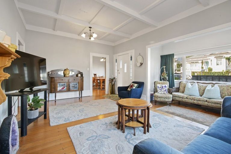 Photo of property in 16/4 Calliope Road, Devonport, Auckland, 0624