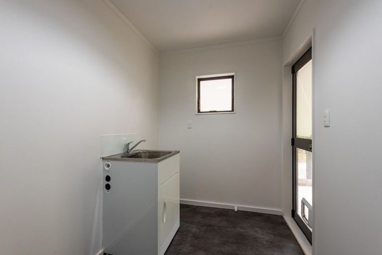 Photo of property in 1/7 Sheridan Terrace, Johnsonville, Wellington, 6037
