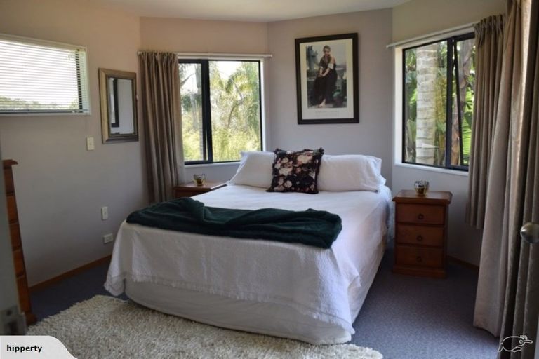 Photo of property in 63 Pa Road, Kerikeri, 0230