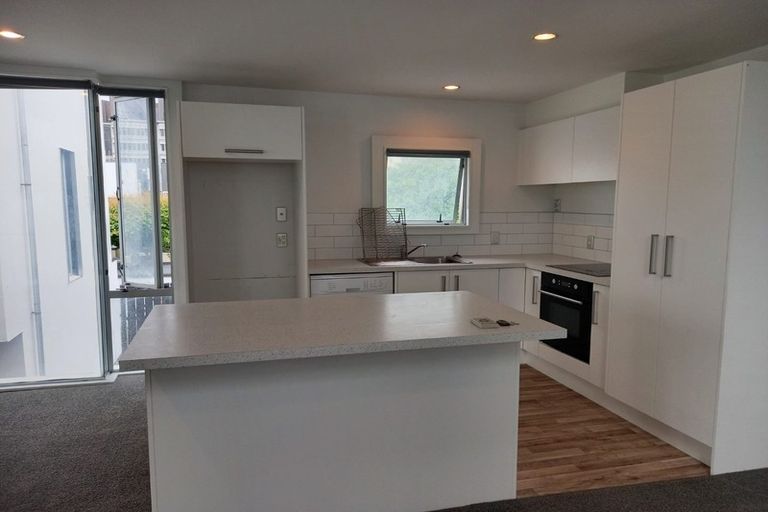 Photo of property in 44f Chester Street West, Christchurch Central, Christchurch, 8013