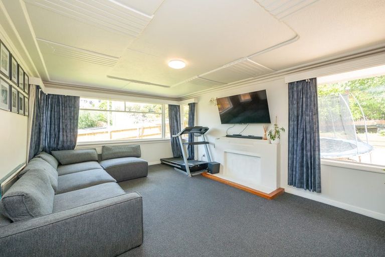 Photo of property in 24 Hawthorn Avenue, Mornington, Dunedin, 9011