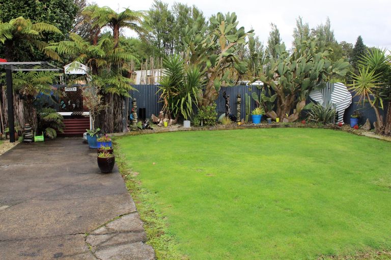 Photo of property in 144 Rangatira Drive, Mangakino, 3421