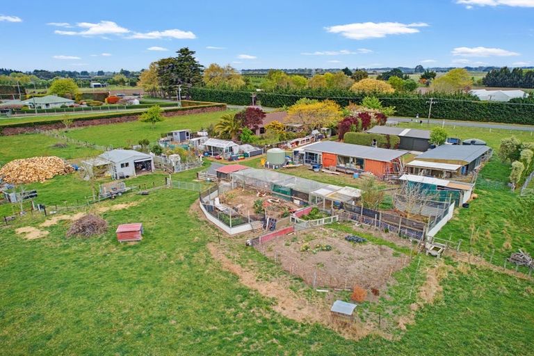 Photo of property in 16 Chattertons Road, Templeton, Christchurch, 7676