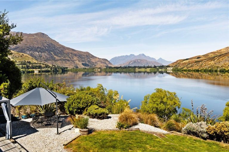 Photo of property in 103 Arrowtown-lake Hayes Road, Lake Hayes, Queenstown, 9371