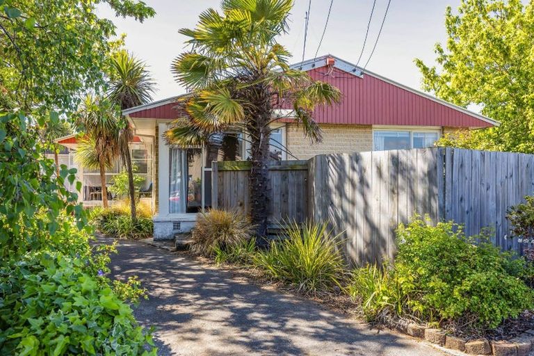 Photo of property in 1/140 Champion Street, Edgeware, Christchurch, 8013