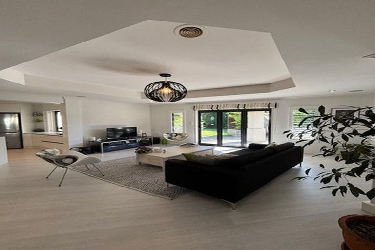 Photo of property in 72 Sovereign Drive, Papamoa Beach, Papamoa, 3118