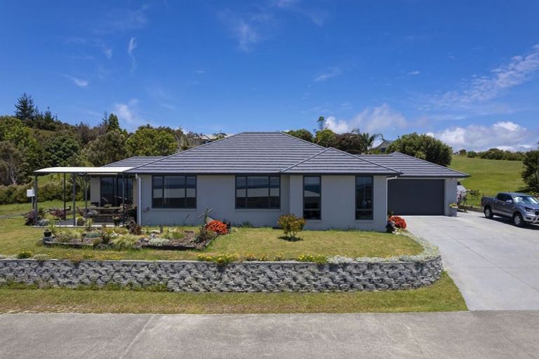 Photo of property in 31 Eagles Way, Cable Bay, 0420