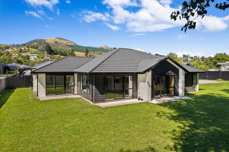 Photo of property in 3 Mccarthy Court, East Taieri, Mosgiel, 9024