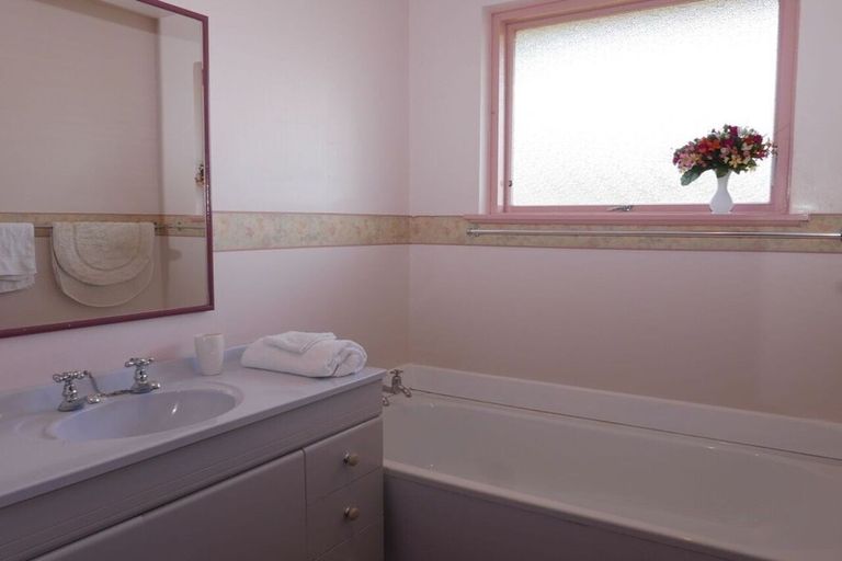 Photo of property in 9 Stanton Crescent, Hoon Hay, Christchurch, 8025