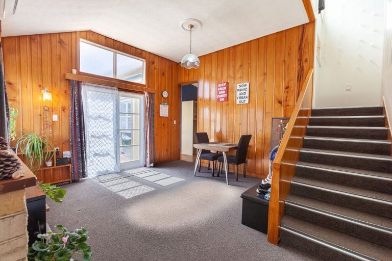 Photo of property in 9 Veronica Avenue, Marewa, Napier, 4110