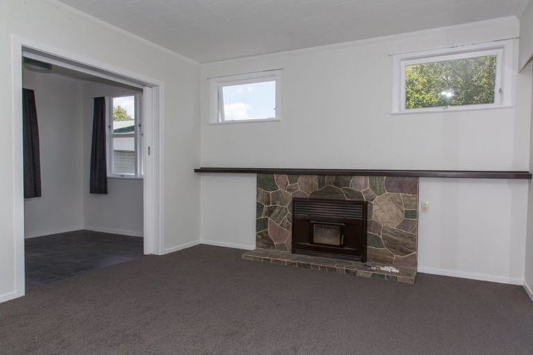 Photo of property in 1 Patea Place, Terrace End, Palmerston North, 4410