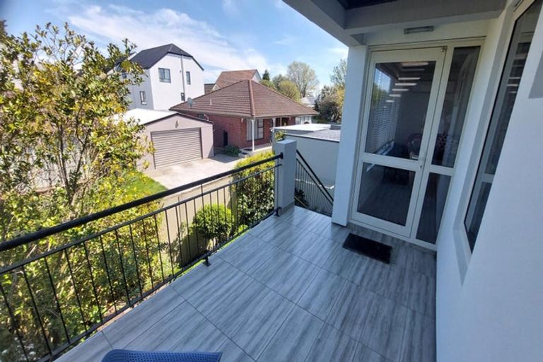 Photo of property in 4/17 Eversleigh Street, St Albans, Christchurch, 8014