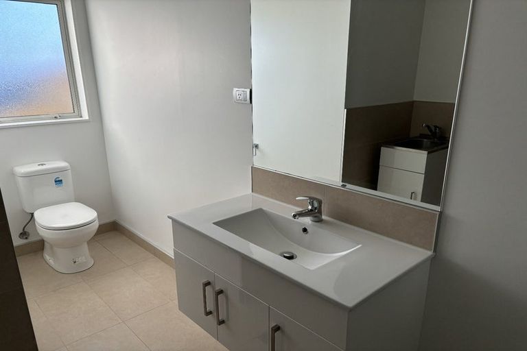 Photo of property in 2 Hyatt Close, Leamington, Cambridge, 3432