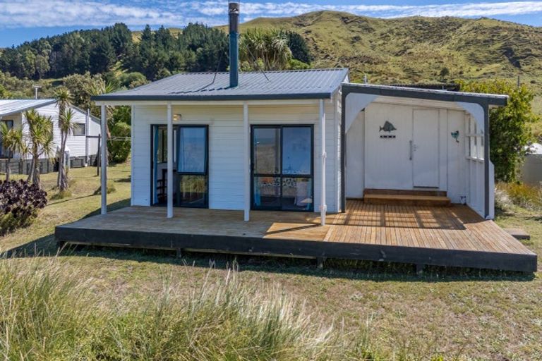 Photo of property in 212 Flat Point Road, Flat Point, Masterton, 5883