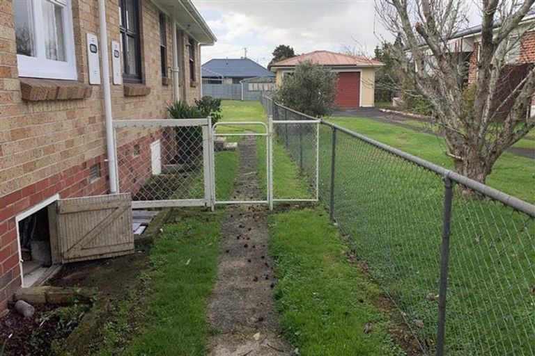 Photo of property in 1/29 Shirley Avenue, Papakura, 2110