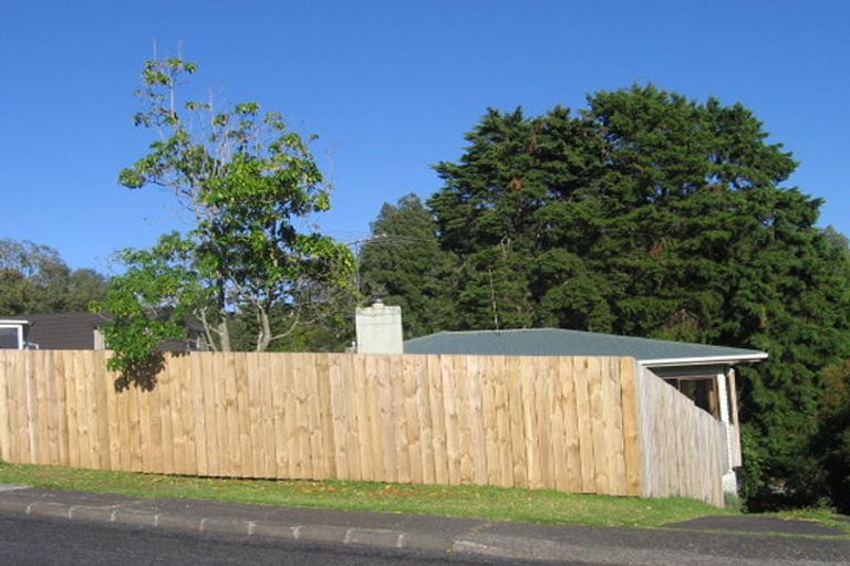 Photo of property in 14 Tilden Avenue, Hillcrest, Auckland, 0627