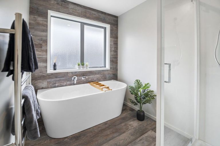 Photo of property in 159 Shillingford Boulevard, Rolleston, 7615