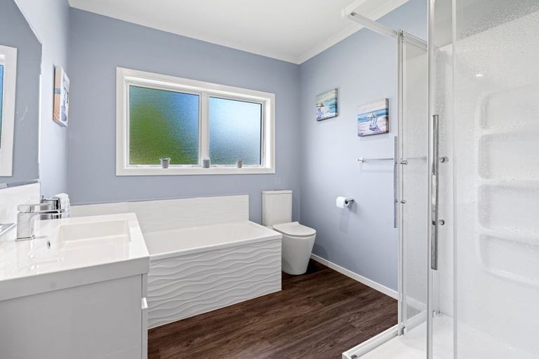 Photo of property in 61c Macarthur Street, Levin, 5510