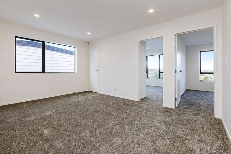Photo of property in 43e Nelson Street, Howick, Auckland, 2014
