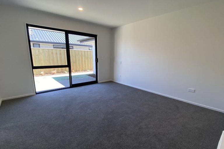Photo of property in 157 Shillingford Boulevard, Rolleston, 7615