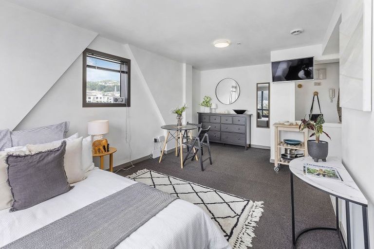 Photo of property in Southern Cross Apartments, 611/35 Abel Smith Street, Te Aro, Wellington, 6011
