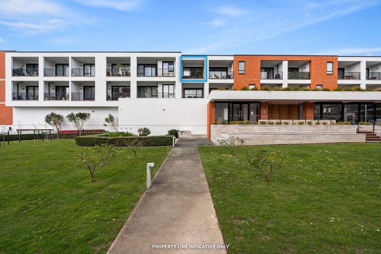 Photo of property in 213/81 Mapou Road, Hobsonville, Auckland, 0616