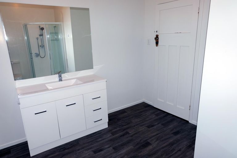 Photo of property in 18 Caledonian Road, Oamaru North, Oamaru, 9400