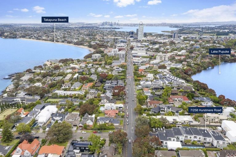 Photo of property in 7/258 Hurstmere Road, Takapuna, Auckland, 0622