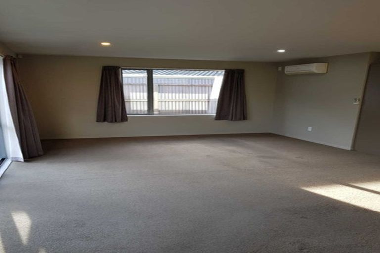 Photo of property in 9/190 Lincoln Road, Addington, Christchurch, 8024