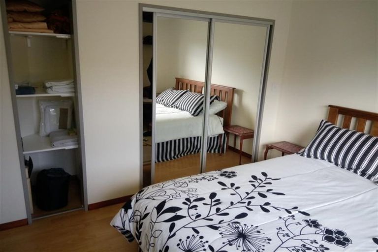 Photo of property in 98a Normandale Road, Normandale, Lower Hutt, 5010