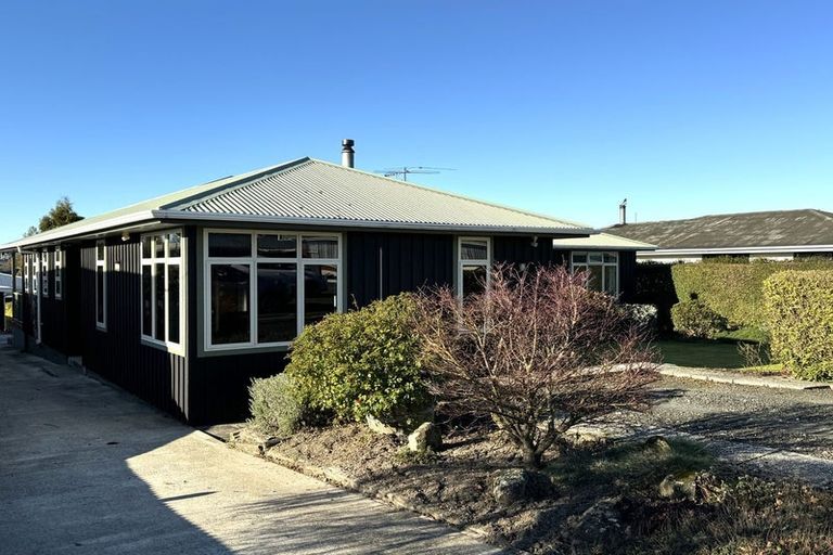 Photo of property in 17 Naish Street, Balclutha, 9230