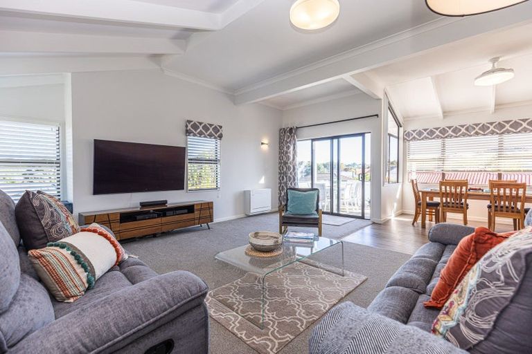 Photo of property in 5 Grey Street, College Estate, Whanganui, 4500