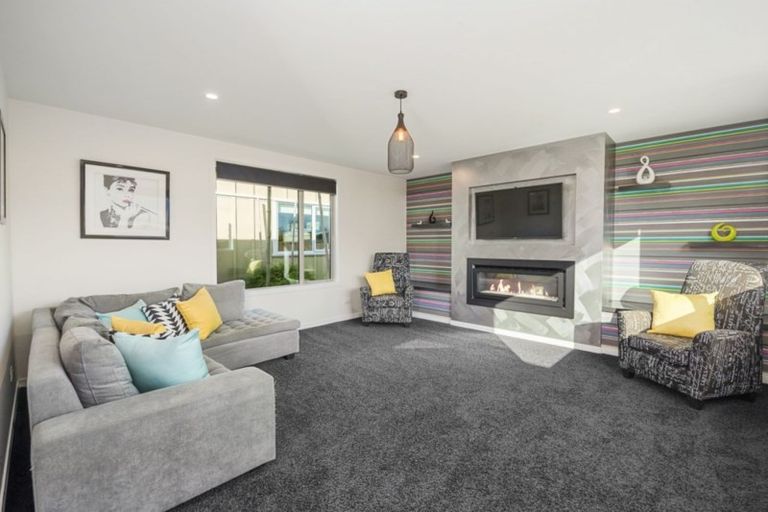 Photo of property in 3 Nursery Lane, Kinloch, Taupo, 3377