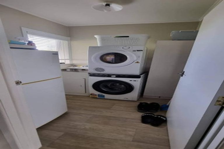 Photo of property in 117 Manuka Road, Bayview, Auckland, 0629