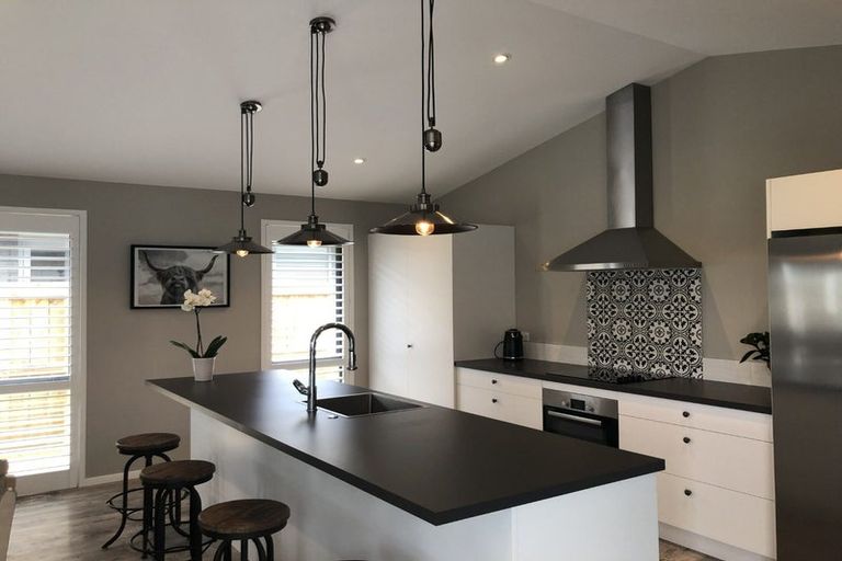 Photo of property in 8 Saint Thomas Avenue, Pyes Pa, Tauranga, 3112