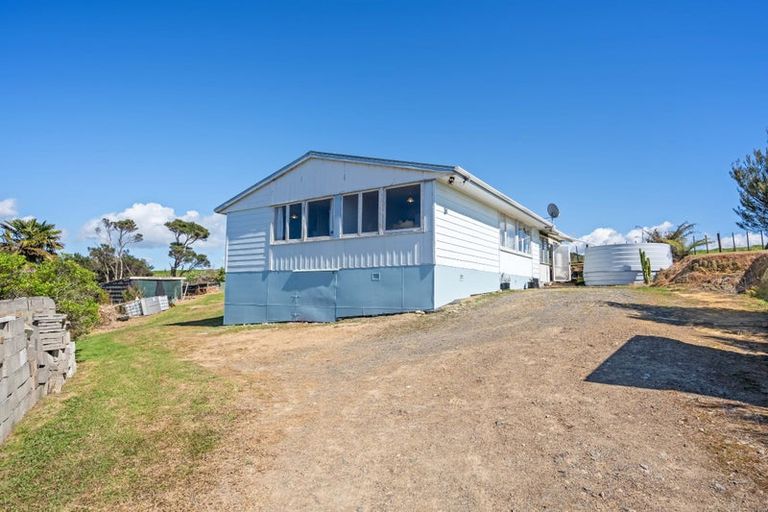 Photo of property in 222 Kerr Road, Parua Bay, Onerahi, 0192