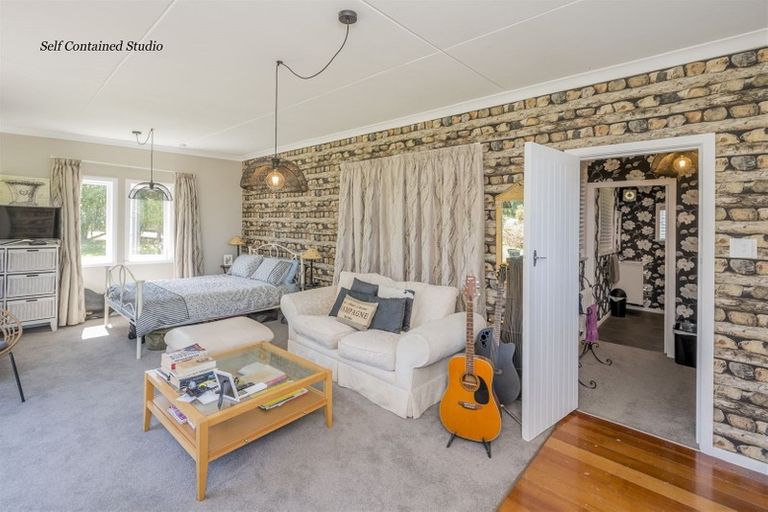 Photo of property in 75 Muhunoa Road West, Ohau, Levin, 5570