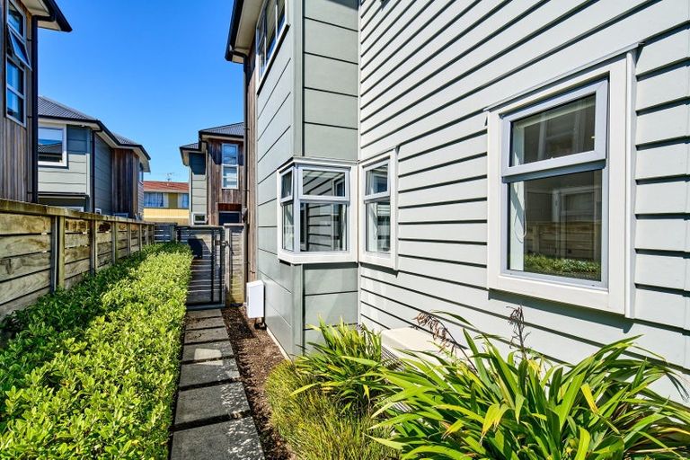 Photo of property in 3 Rose Way, Hutt Central, Lower Hutt, 5011