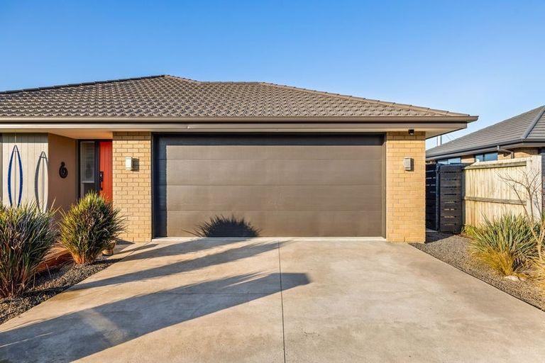 Photo of property in 5 Catchpole Place, Woodend, 7610